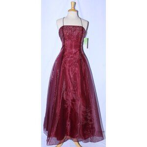 Lenovia #6001 Organza Floor Length Prom or Ball Gown-Sizes M & 2X-BURGUNDY-NEW